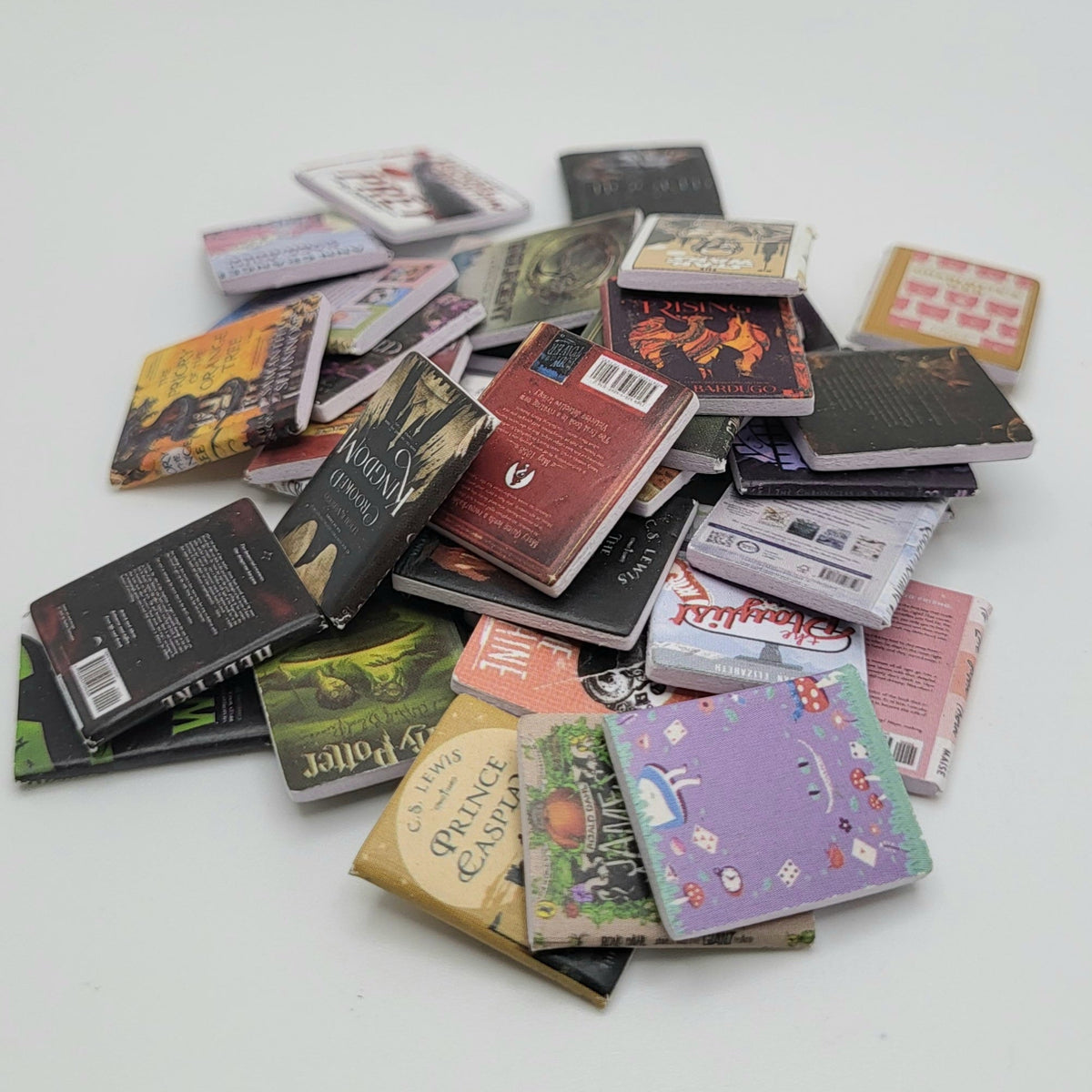 Assorted Books - Set of 10 - Random Pick - 1/12 Scale Dollhouse Miniature