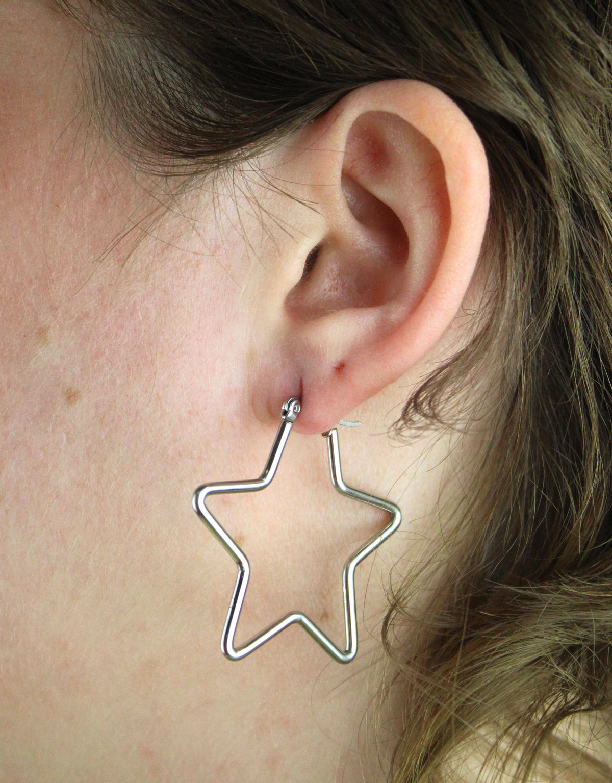Medium Super Star Hoop Earrings