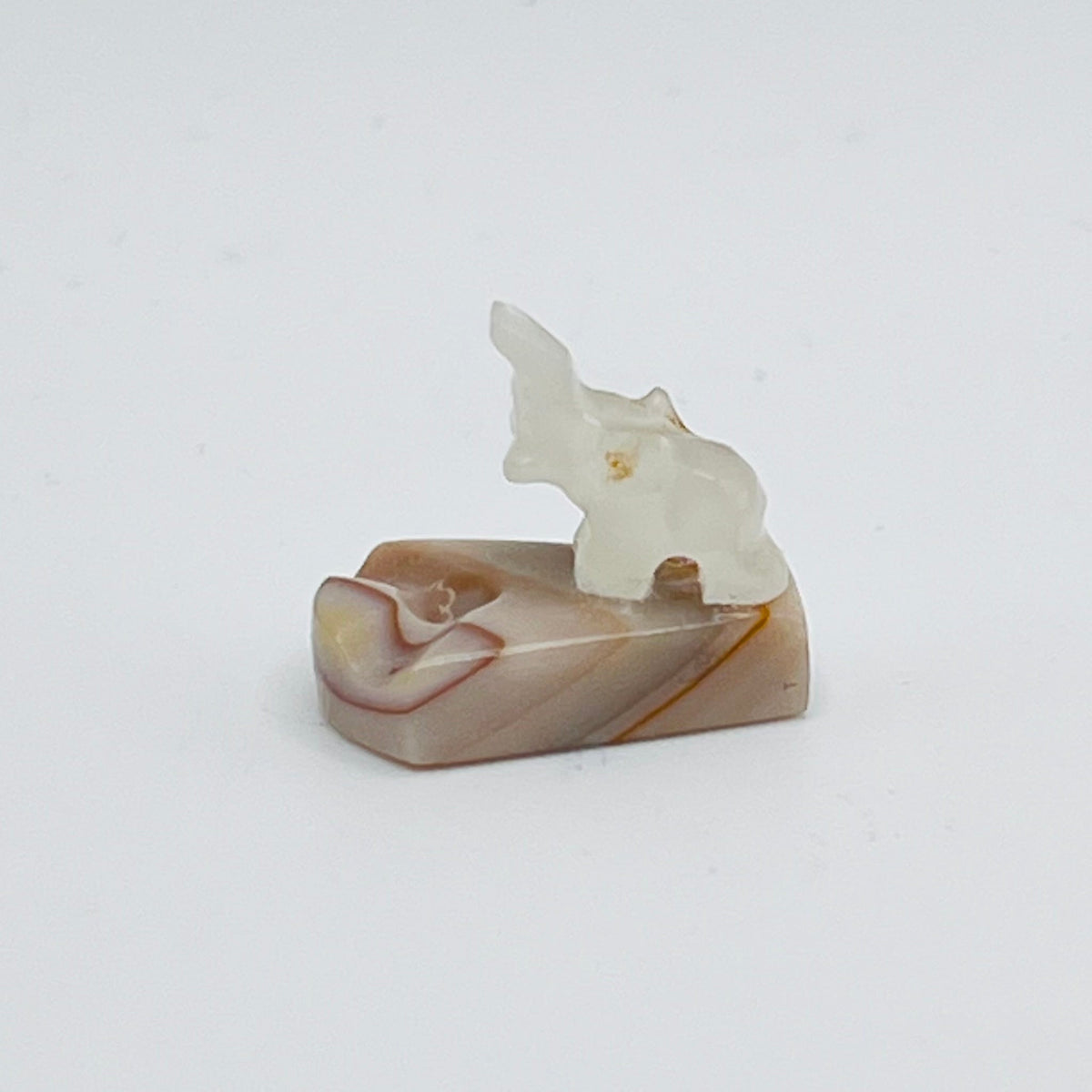 Elephant Ashtray - 1/12 Scale Dollhouse Miniature