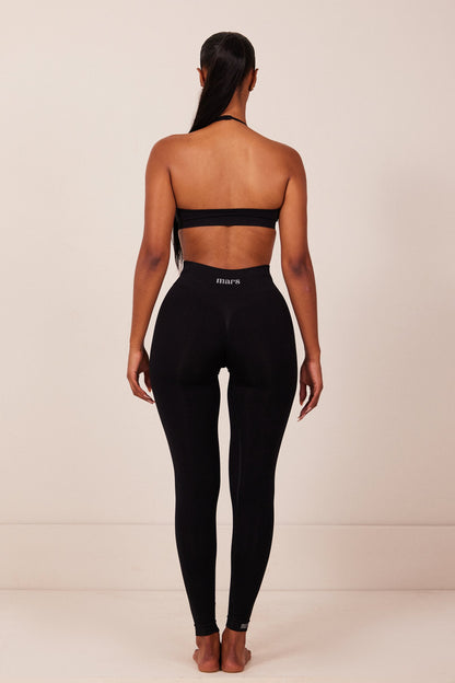 The Mars Seamless Bra in Black